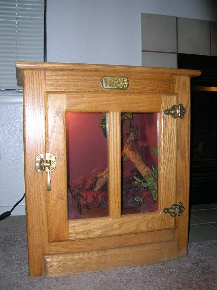 cage (outside)