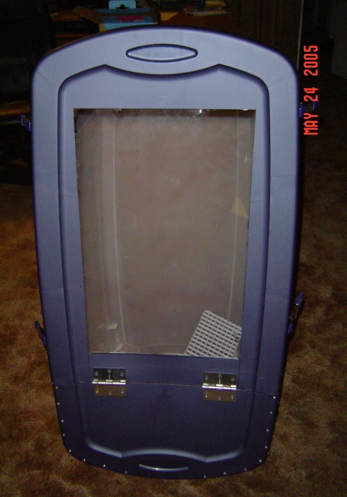 front of 50 gal Sterilite enclosure