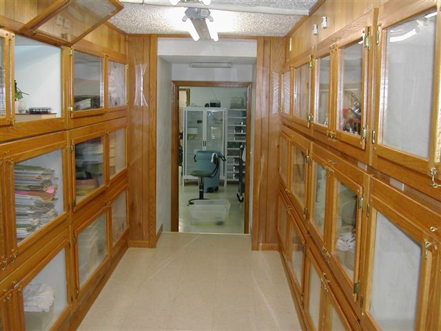 cages at Toms