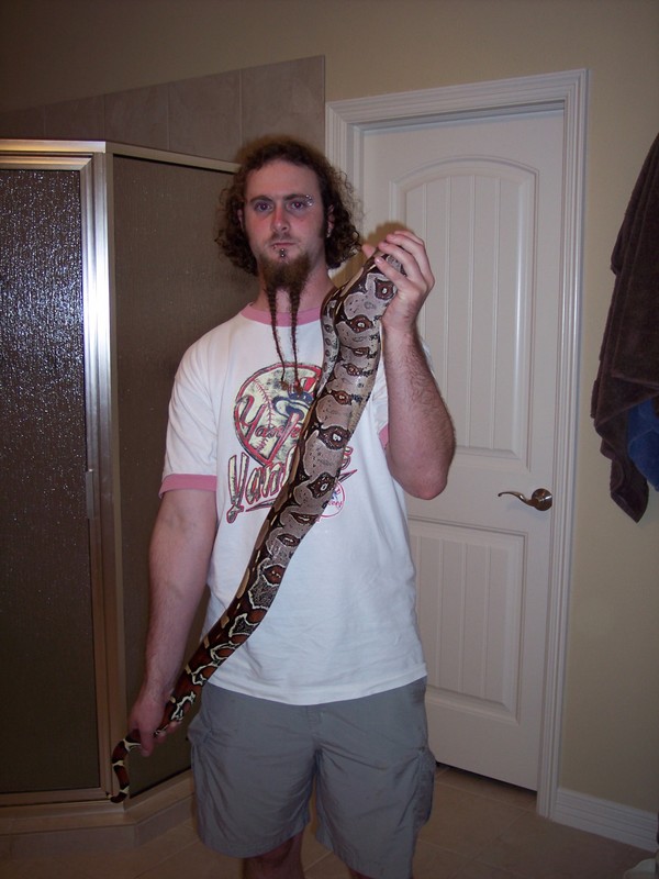 Suri male