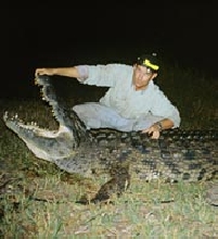 Brady Barr catches nile croc