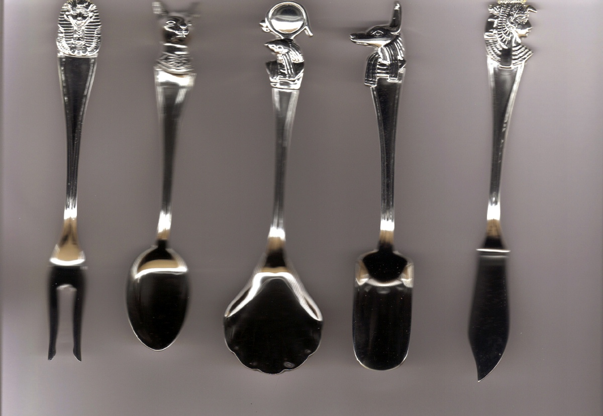 Egyptian Serving Set