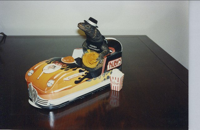 Halloween cruiser