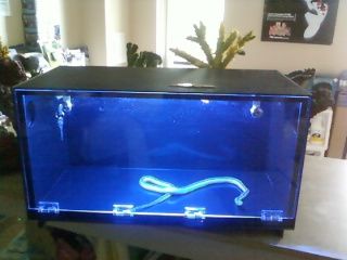 Front of Example Cage