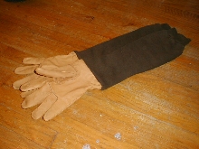 Python gloves
