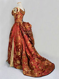 Balldress1