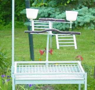 Metal playstand 2
