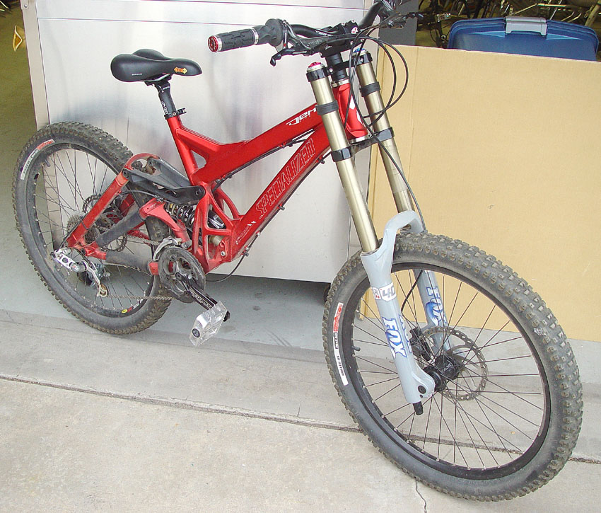 Specialized Demo 9