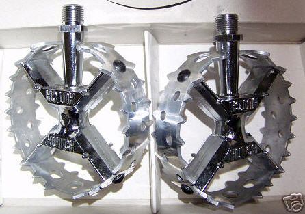 Hutch pedals