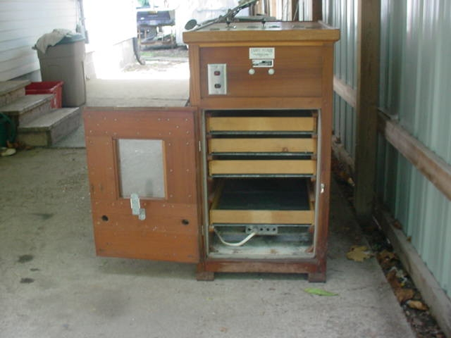 incubator