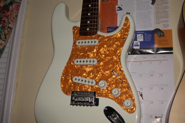 Starting on my gold strat