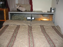 Check out this headboard!!