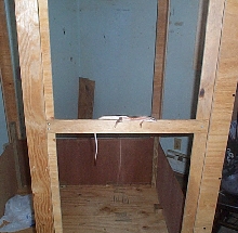 new plated lizard cage 3(size comparison)