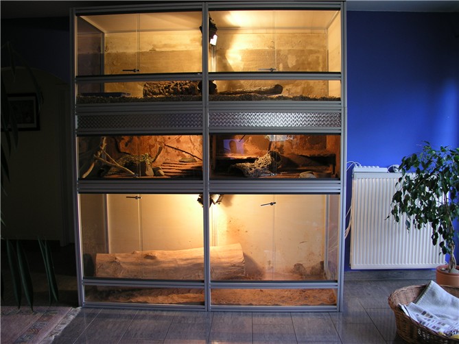 Monitor cages