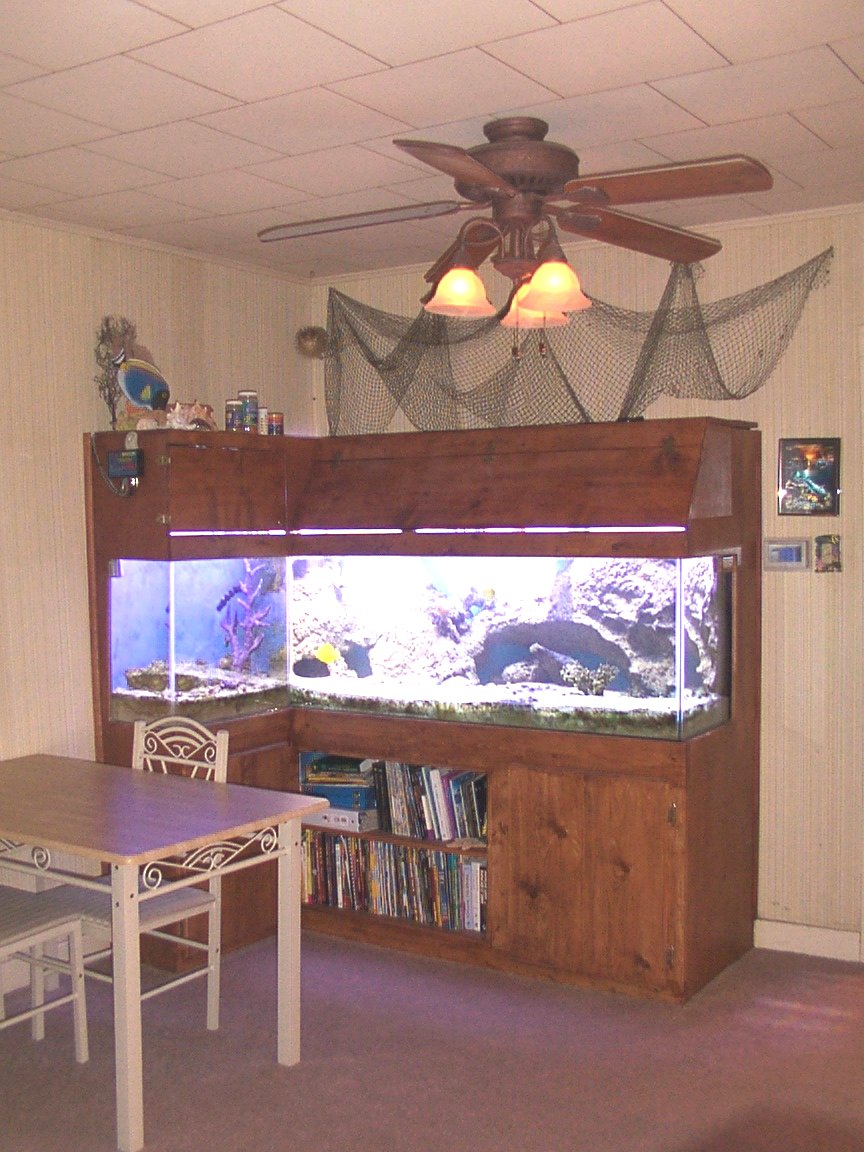 Wide angle of tank