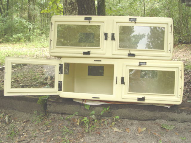 Neodesha 4 ft cages front doors