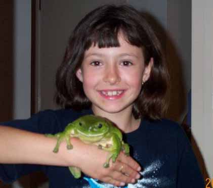 Brittany and a White Lipped Tree Frog
