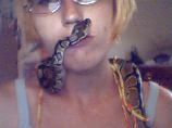 she loves kisses
