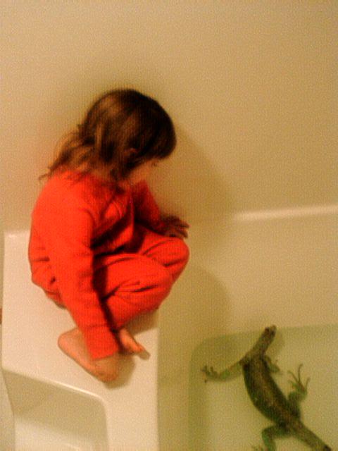 Bathtime witha buddy