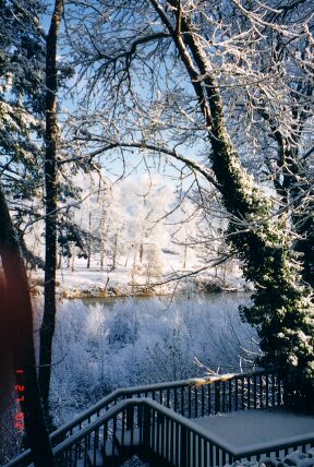 Rogue River Snow, 2002
