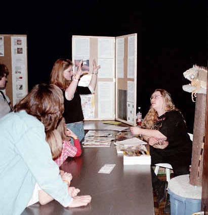WI-NIAD reptile rescue booth