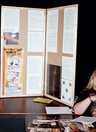 WI-NIAD reptile rescue booth