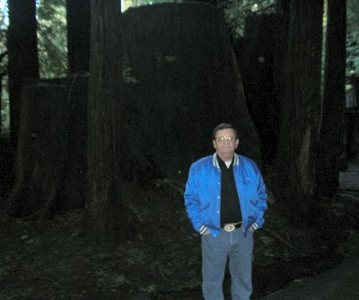 Puma's husband in front of a "Parent" tree