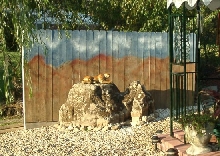 Cougar on Rock, Painted scenery