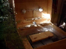 Tess' hibernation box