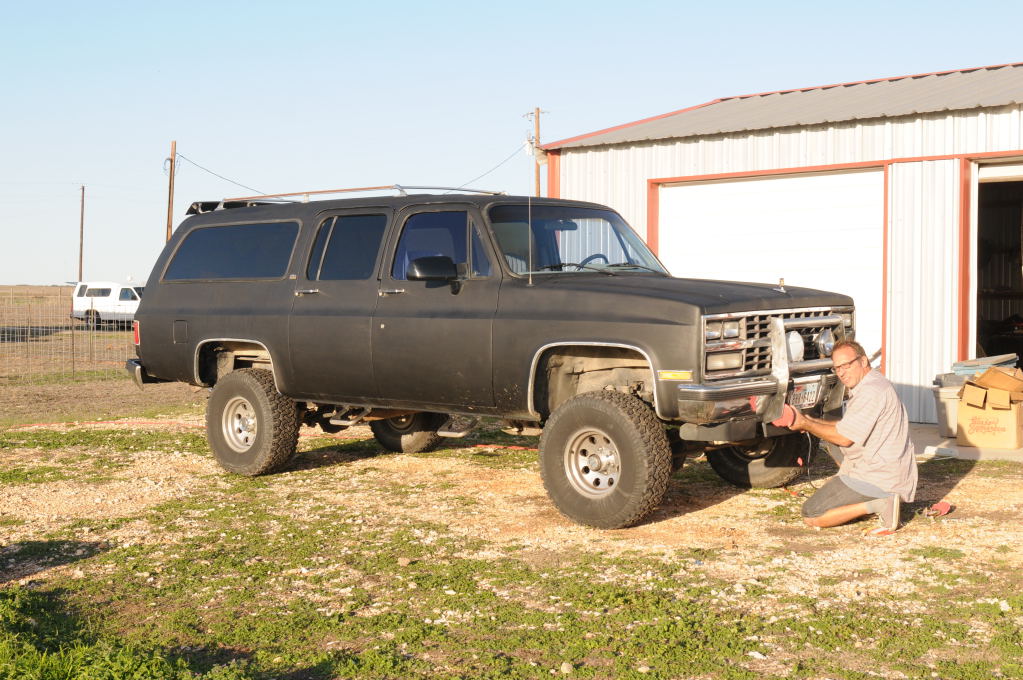 kingsnake.com 1990 Suburban 4x4 Field Vehicle
