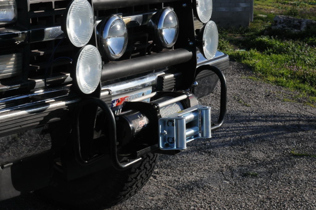 kingsnake.com 1990 Suburban 4x4 Field Vehicle
