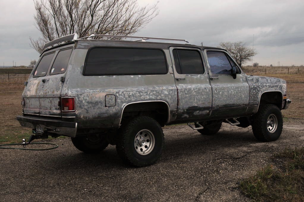 kingsnake.com 1990 Suburban 4x4 Field Vehicle