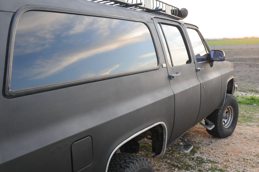 kingsnake.com 1990 Suburban 4x4 Field Vehicle