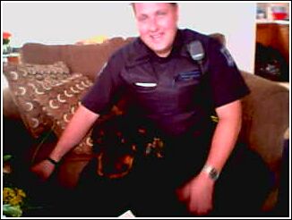 Titus wins over a police officer