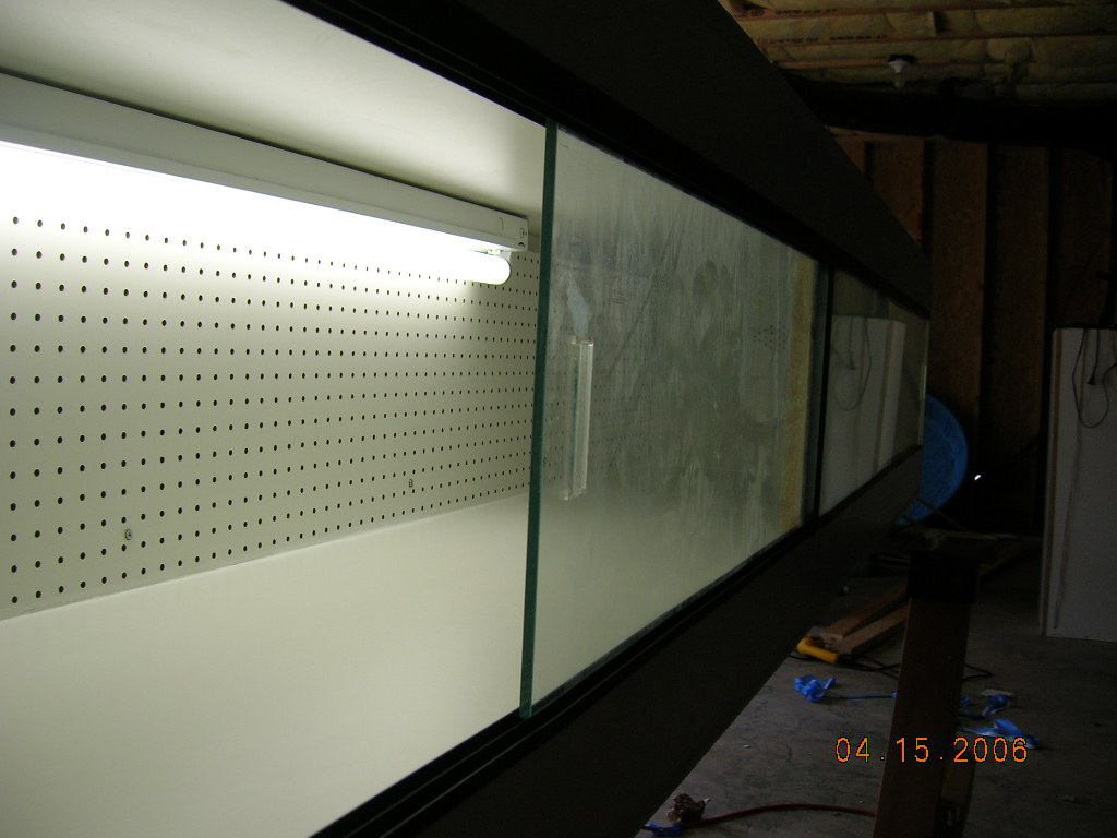 left side shot with glass doors open (8')