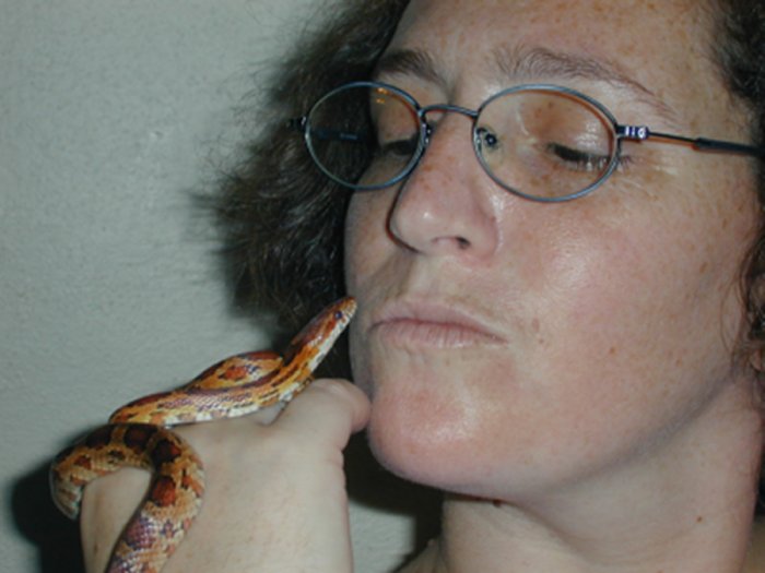 Hissy Kissy :)